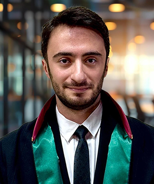 Av.  Emre UYANIK